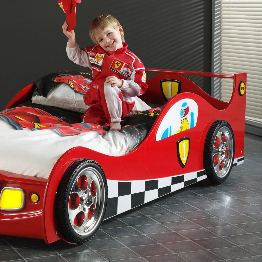 Lit voiture rouge design pour enfant