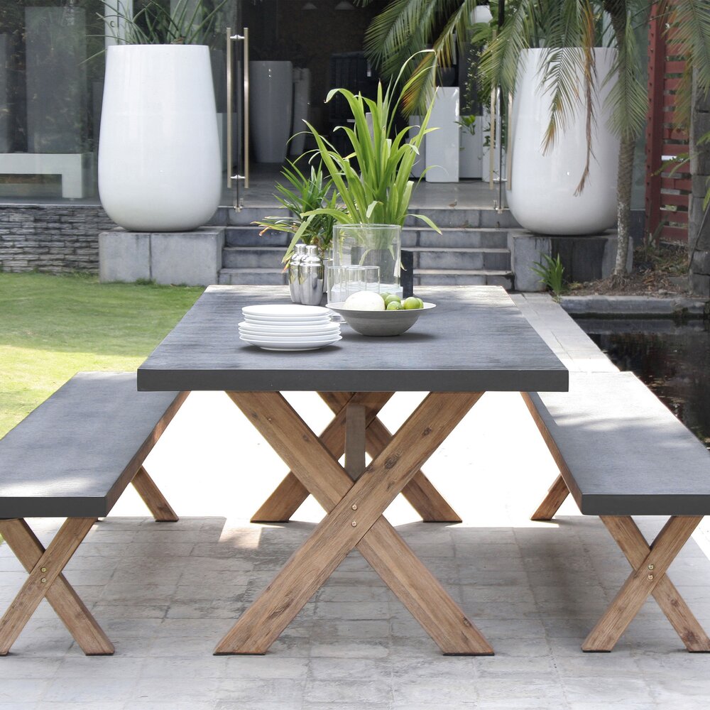 Ensemble table de jardin + 2 bancs en béton et pieds en acacia - BETTY photo 3