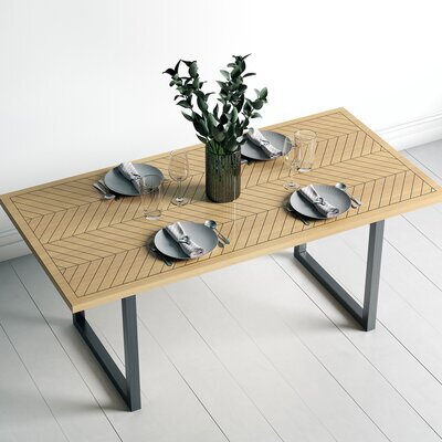 Table à manger 180x90 cm avec motifs chevrons décor chêne