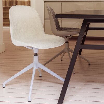 Chaise de bureau 52x45x84,4 cm en tissu effet bouclette blanc - KUIP