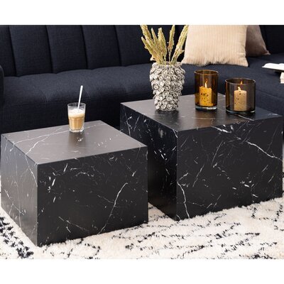 Lot de 2 tables basses 58 et 50 cm décor aspect marbre noir